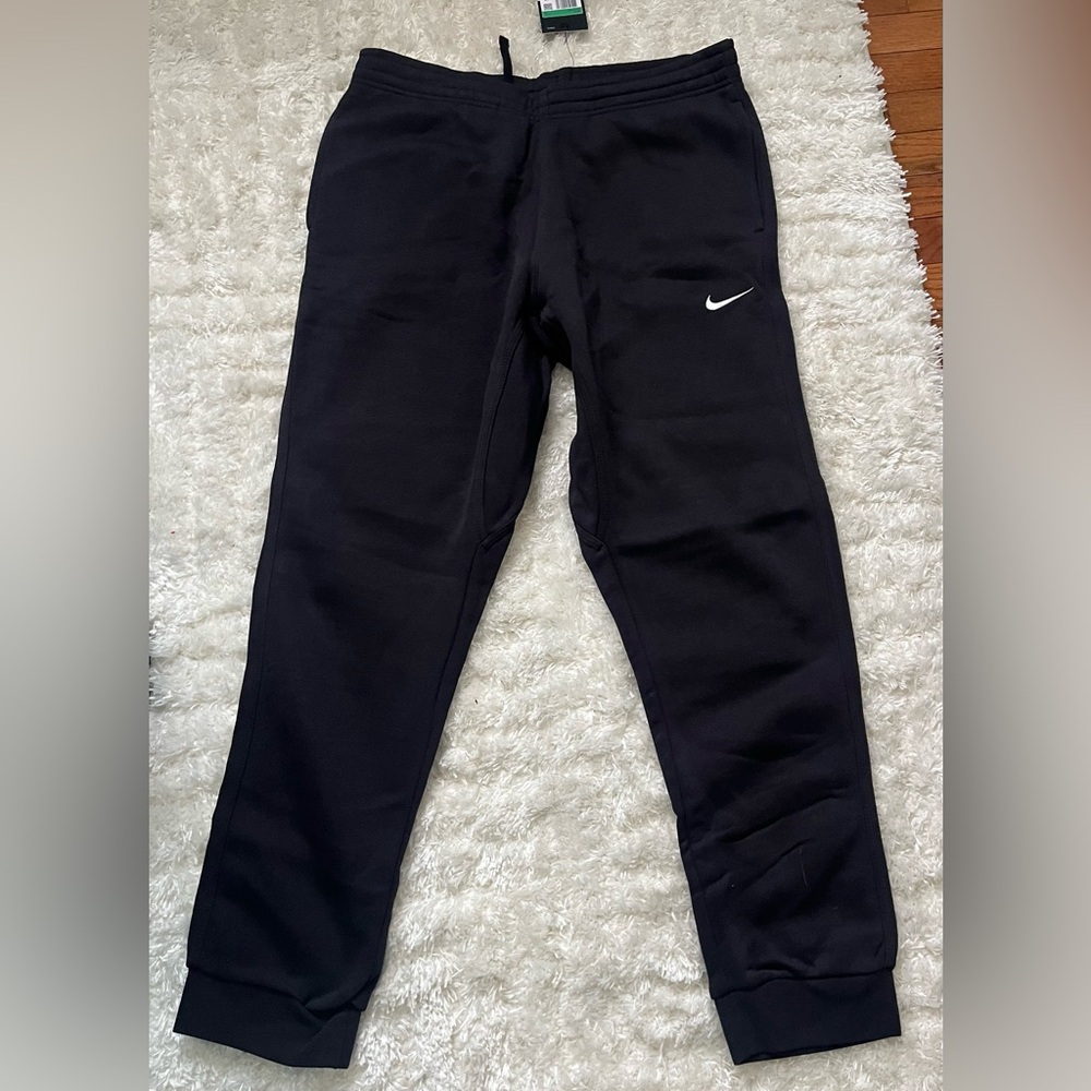 Men’s Brand New Nike Standard Fit Sweat Pants
